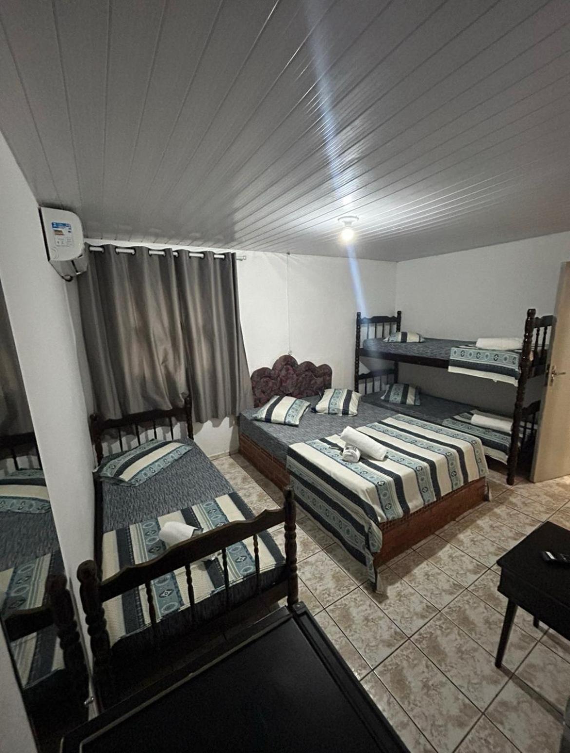Hotel Paraná BC Balneario Camboriu Quarto foto